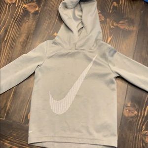 Nike hooded pullover